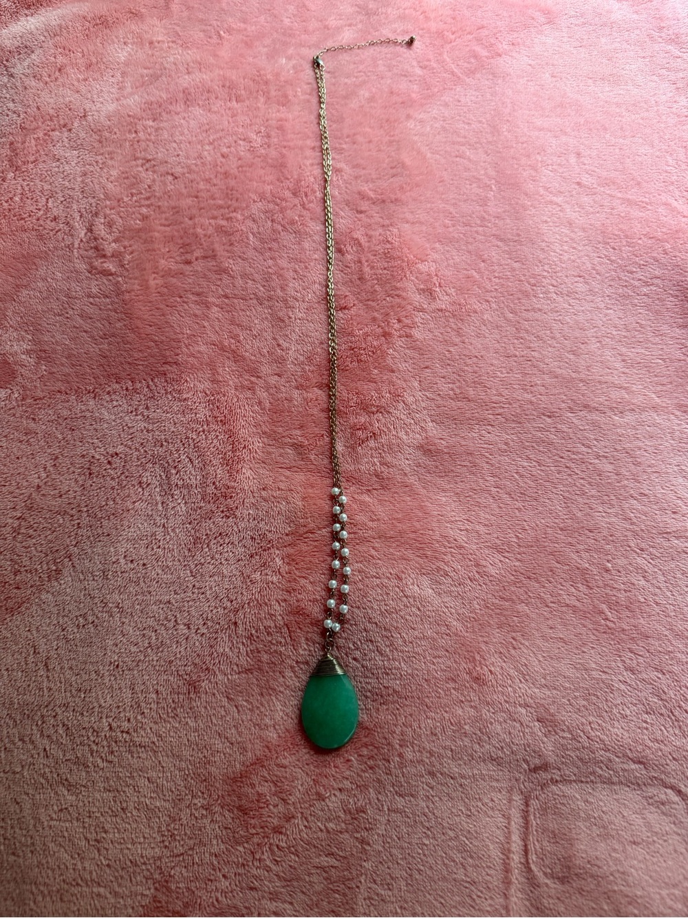 Green Teardrop Pendant Necklace with Beaded Chain